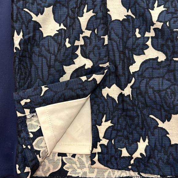 JAX Navy and White Floral Dress - Picture 6 of 7